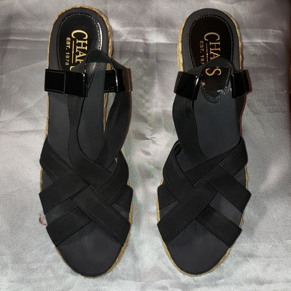 champs sandals